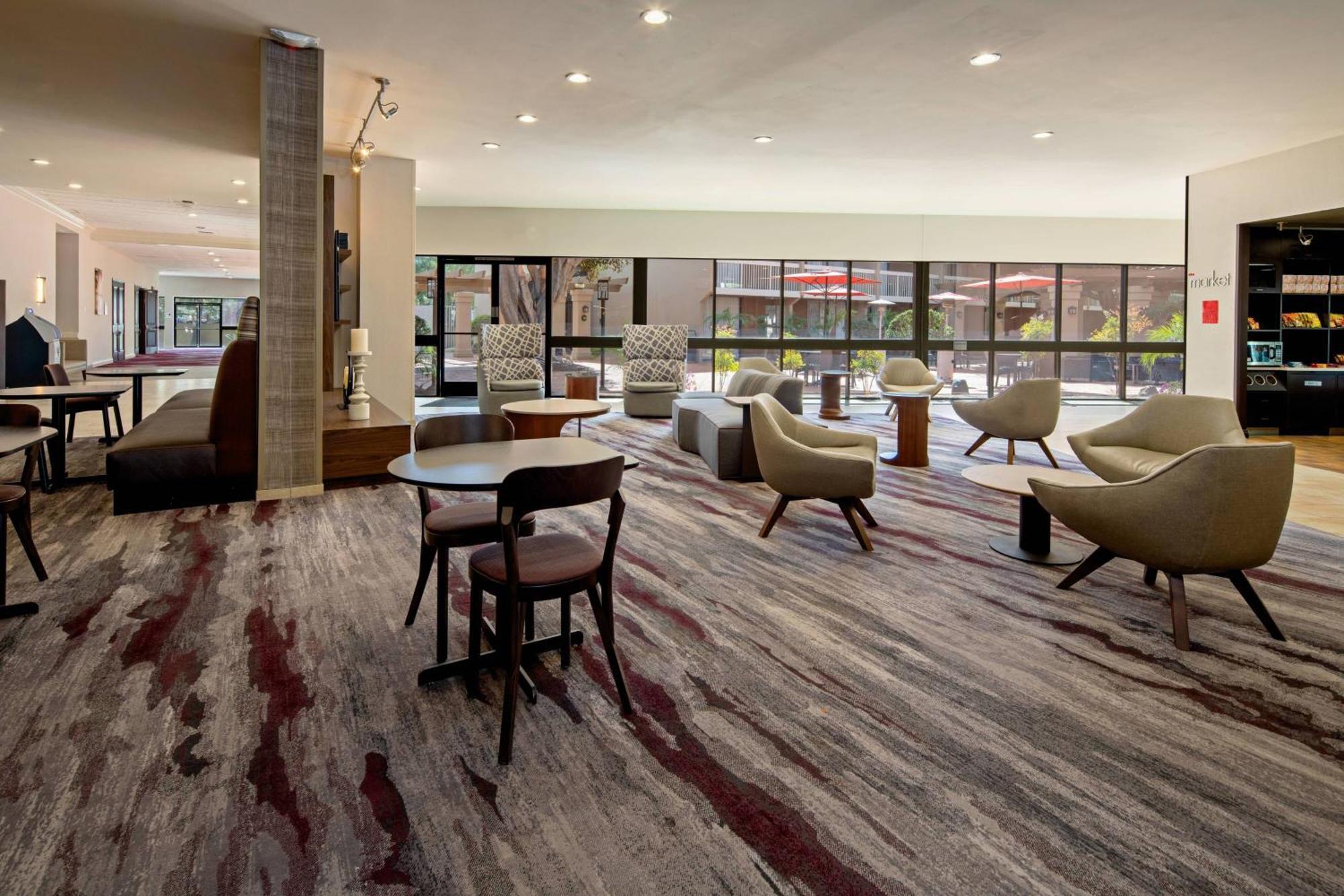 Courtyard By Marriott Oxnard/Ventura Hotell Exteriör bild