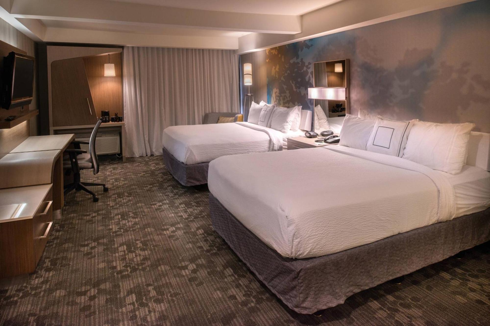 Courtyard By Marriott Oxnard/Ventura Hotell Exteriör bild