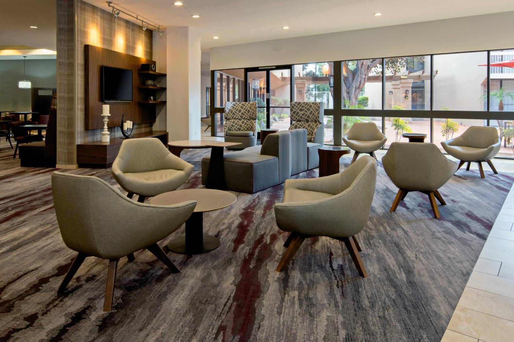 Courtyard By Marriott Oxnard/Ventura Hotell Exteriör bild
