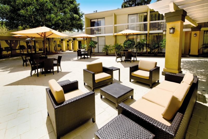 Courtyard By Marriott Oxnard/Ventura Hotell Exteriör bild
