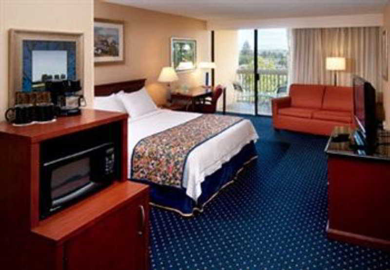 Courtyard By Marriott Oxnard/Ventura Hotell Exteriör bild
