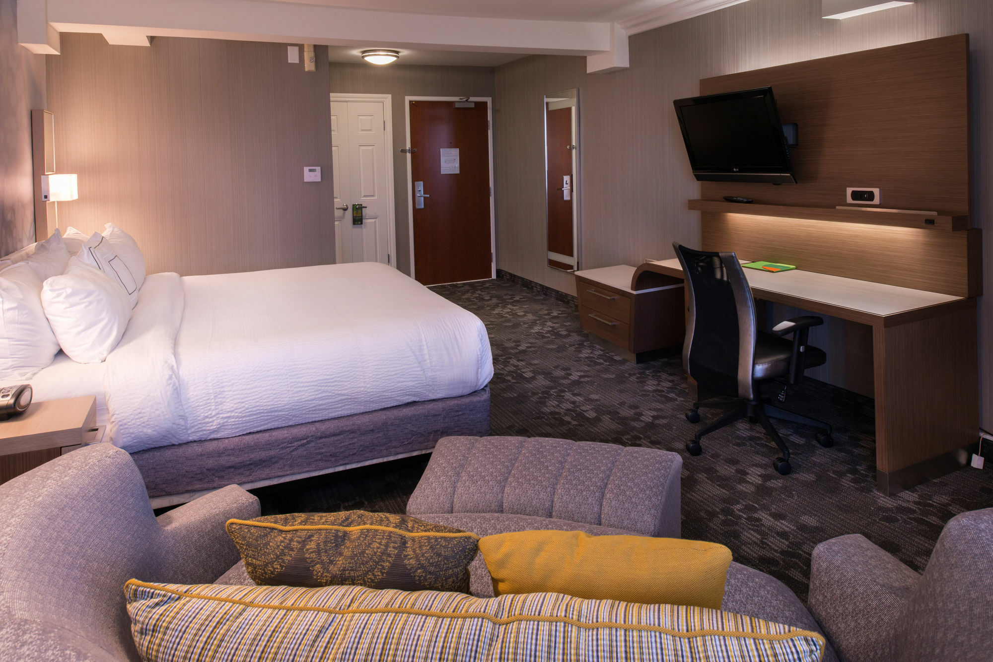 Courtyard By Marriott Oxnard/Ventura Hotell Exteriör bild